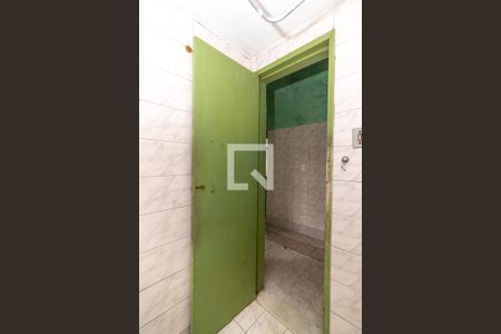 Banheiro de casa para alugar com 1 quarto, 50m² em Bangu, Rio de Janeiro