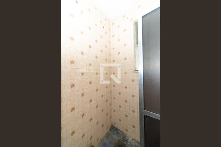 Banheiro 1 de casa para alugar com 2 quartos, 40m² em Bangu, Rio de Janeiro