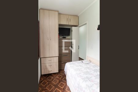 Quarto 2 de casa para alugar com 3 quartos, 140m² em Vila Mazzei, São Paulo