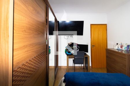 Quarto 1 de apartamento para alugar com 2 quartos, 60m² em Vila Alpina, São Paulo