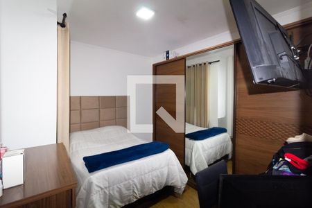 Quarto 1 de apartamento para alugar com 2 quartos, 60m² em Vila Alpina, São Paulo