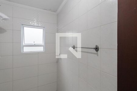 Banheiro de casa à venda com 3 quartos, 200m² em Parque Edu Chaves, São Paulo
