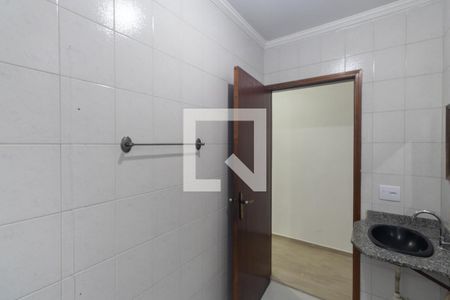 Banheiro de casa à venda com 3 quartos, 200m² em Parque Edu Chaves, São Paulo