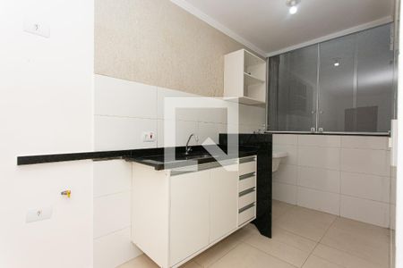Cozinha de apartamento para alugar com 1 quarto, 27m² em Chácara Santo Antônio (zona Leste), São Paulo