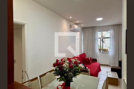 Apartamento à venda com 2 quartos, 75m² em Copacabana, Rio de Janeiro