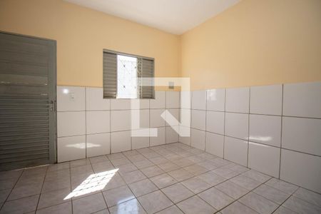 Sala/Quarto de kitnet/studio para alugar com 1 quarto, 20m² em Ceilândia, Brasília