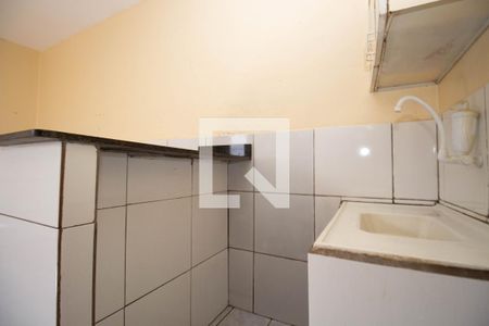 Cozinha de kitnet/studio para alugar com 1 quarto, 20m² em Ceilândia, Brasília
