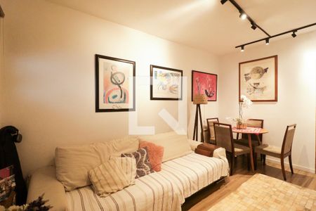 Sala de apartamento à venda com 2 quartos, 53m² em Santa Teresinha, São Paulo