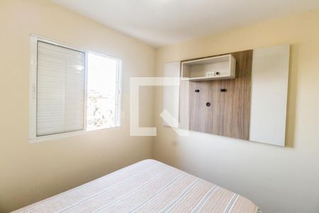 Quarto 1 de apartamento para alugar com 2 quartos, 60m² em Centro, Carapicuíba