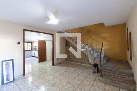 Sala de casa à venda com 4 quartos, 300m² em Campo Grande, Rio de Janeiro