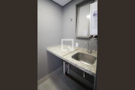 Área de serviço  de apartamento para alugar com 2 quartos, 67m² em Indianópolis, São Paulo