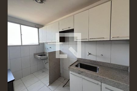Cozinha de apartamento à venda com 2 quartos, 52m² em Castelo, Belo Horizonte