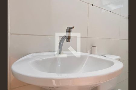 Banheiro de casa para alugar com 1 quarto, 30m² em Remédios, Osasco