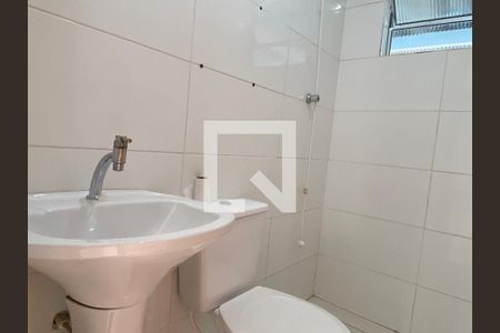 Banheiro de casa para alugar com 1 quarto, 30m² em Remédios, Osasco