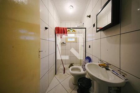 Banheiro de casa à venda com 8 quartos, 432m² em Vila Rio Branco, São Paulo