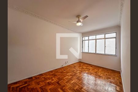 Apartamento para alugar com 1 quarto, 56m² em Laranjeiras, Rio de Janeiro