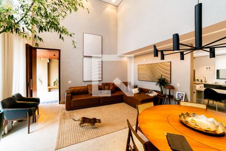 Sala de casa à venda com 4 quartos, 297m² em Nova Floresta, Belo Horizonte