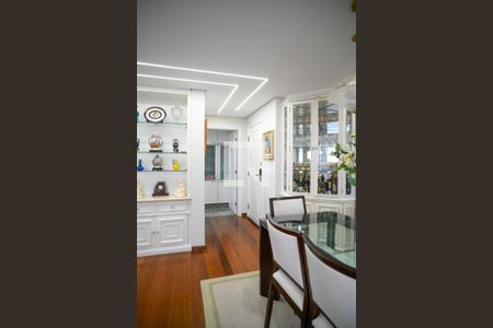 Sala de apartamento à venda com 4 quartos, 126m² em Jardim da Saúde, São Paulo