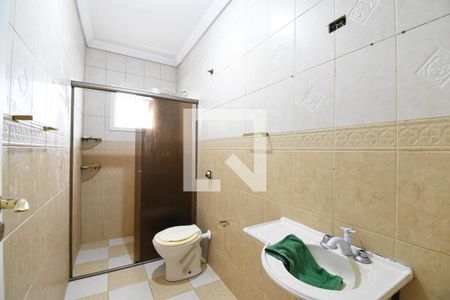 Banheiro  de casa à venda com 6 quartos, 432m² em Pilarzinho, Curitiba