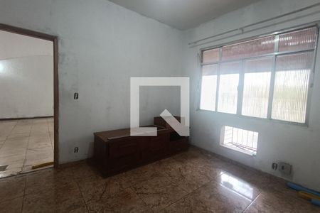 Quarto de casa para alugar com 2 quartos, 250m² em Vila Meriti, Duque de Caxias
