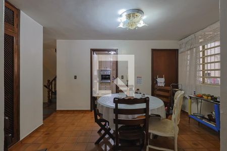 Casa à venda com 5 quartos, 411m² em Anchieta, Belo Horizonte