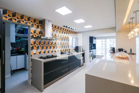 Cozinha de apartamento à venda com 4 quartos, 198m² em Cerâmica, São Caetano do Sul