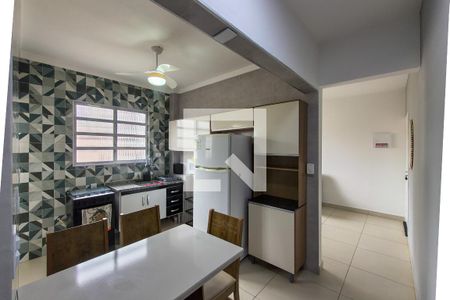 Cozinha  de apartamento para alugar com 1 quarto, 45m² em Guilhermina, Praia Grande