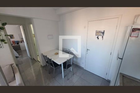 Sala/Cozinha de apartamento à venda com 2 quartos, 35m² em Vila Tolstoi, São Paulo