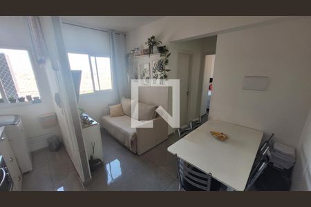 Sala/Cozinha de apartamento à venda com 2 quartos, 35m² em Vila Tolstoi, São Paulo