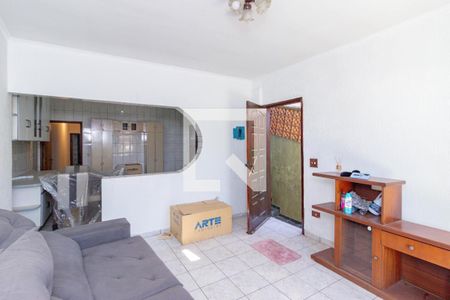Sala de casa para alugar com 3 quartos, 148m² em Jaraguá, São Paulo