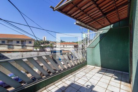 Varanda Sala de casa para alugar com 3 quartos, 148m² em Jaraguá, São Paulo