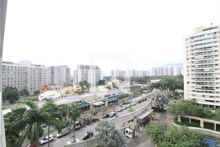 Sala - Vista de apartamento para alugar com 3 quartos, 75m² em Barra da Tijuca, Rio de Janeiro