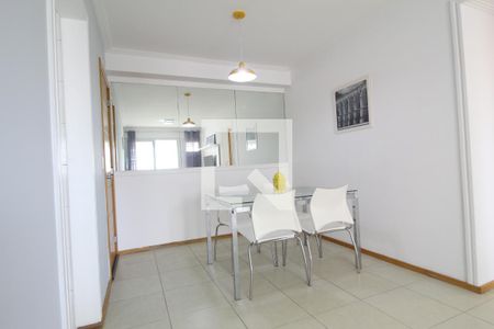 Sala de apartamento para alugar com 3 quartos, 75m² em Barra da Tijuca, Rio de Janeiro