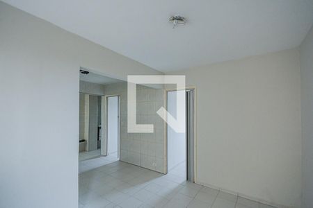 Apartamento à venda com 2 quartos, 42m² em Grajaú, São Paulo