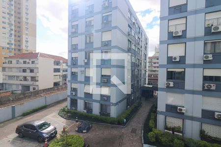Vista do Quarto 1 de apartamento para alugar com 2 quartos, 65m² em Partenon, Porto Alegre