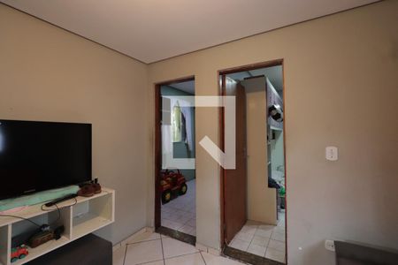 Sala de casa para alugar com 3 quartos, 120m² em Vila Nova Savoia, São Paulo