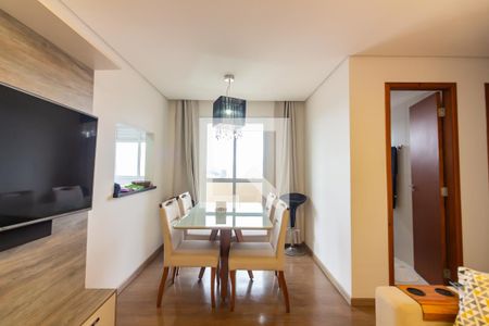 Sala de apartamento para alugar com 2 quartos, 51m² em Jaguaribe, Osasco