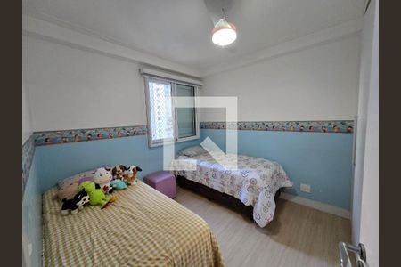 Quarto de apartamento à venda com 3 quartos, 79m² em Chácara Agrindus, Taboão da Serra