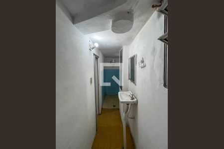 Banheiro de casa para alugar com 1 quarto, 100m² em Vila Moraes, São Paulo
