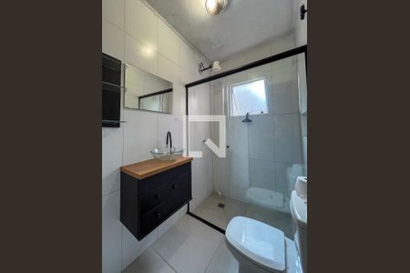 Banheiro de casa para alugar com 1 quarto, 210m² em Vila Moraes, São Paulo