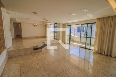 Apartamento para alugar com 5 quartos, 218m² em Caminho das Árvores, Salvador