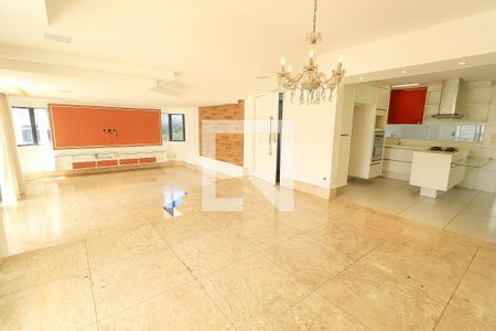 Apartamento para alugar com 5 quartos, 218m² em Caminho das Árvores, Salvador
