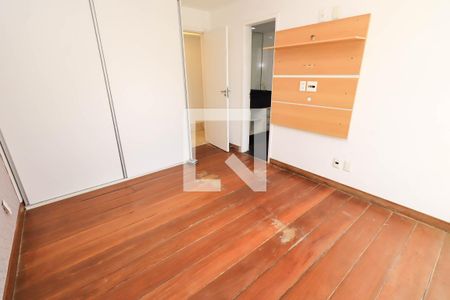 Apartamento para alugar com 5 quartos, 218m² em Caminho das Árvores, Salvador