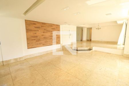 Apartamento para alugar com 5 quartos, 218m² em Caminho das Árvores, Salvador