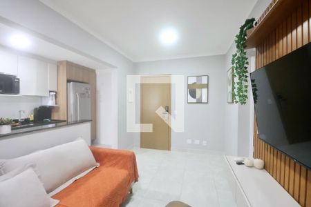 Sala de apartamento para alugar com 3 quartos, 89m² em Vila Alzira, Guarujá