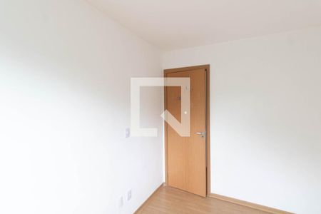 Quarto 1 de apartamento para alugar com 2 quartos, 45m² em Inhoaíba, Rio de Janeiro