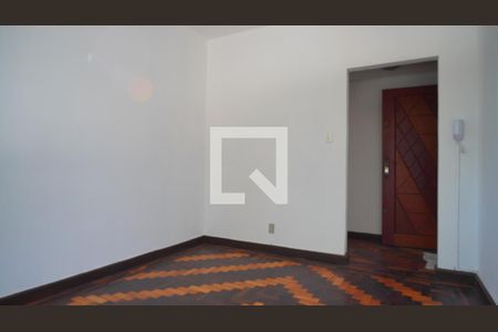 Sala  de apartamento para alugar com 3 quartos, 80m² em Petrópolis, Porto Alegre