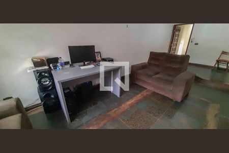 Casa à venda com 4 quartos, 160m² em Jardim Bela Vista, Osasco