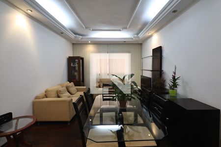 Sala de apartamento à venda com 3 quartos, 107m² em Vila Bastos, Santo André