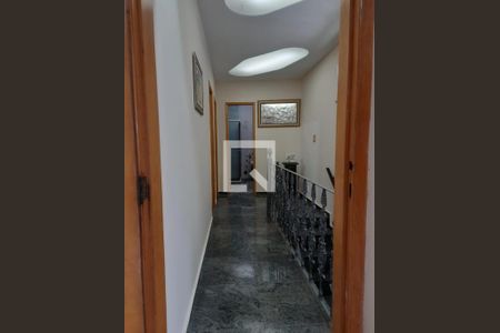 Corredor de casa para alugar com 3 quartos, 200m² em Jardim Alvorada, Nova Iguaçu